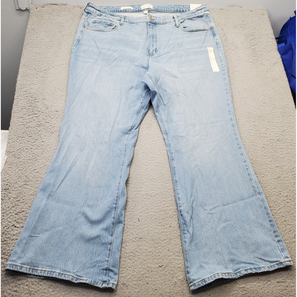 Universal Thread High-Rise Flare Jeans Women's 22 Blue Comfort Stretch Relaxed